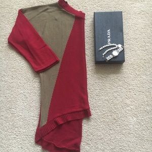 Loose high low three-quarter length sleeve top